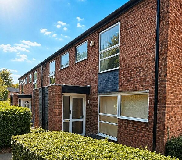 3 Bedroom End Of Terrace House For Sale In Penenden, New Ash Green, DA3