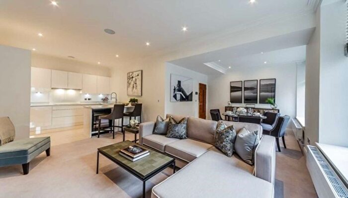 2 Bedroom Flat To Rent In Palace Wharf Apartment, Hammersmith, W6