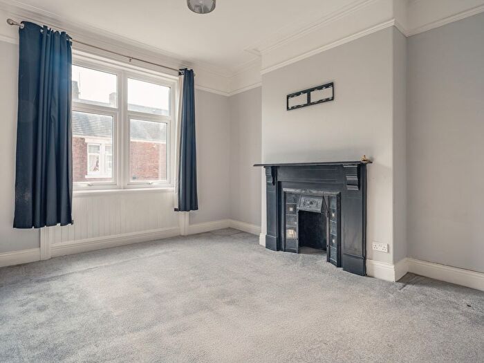2 Bedroom Flat To Rent In Park Road, Wallsend, Tyne And Wear, NE28