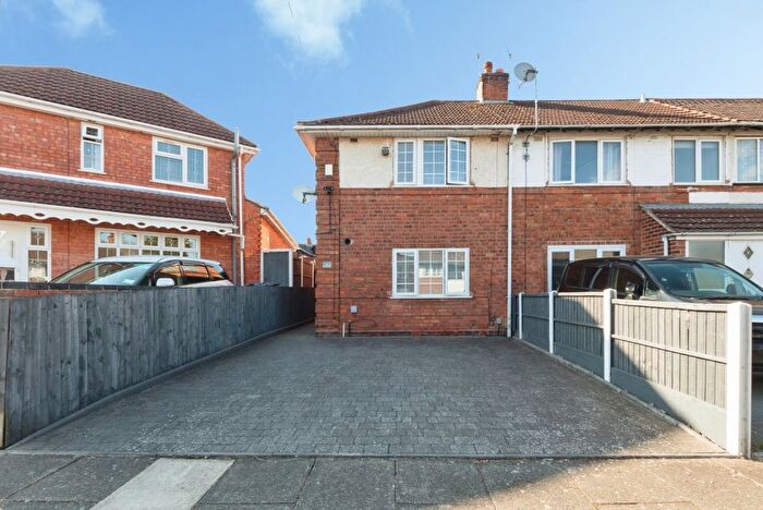 2 Bedroom Detached House For Sale In Sunningdale Road, Birmingham, West Midlands, B11