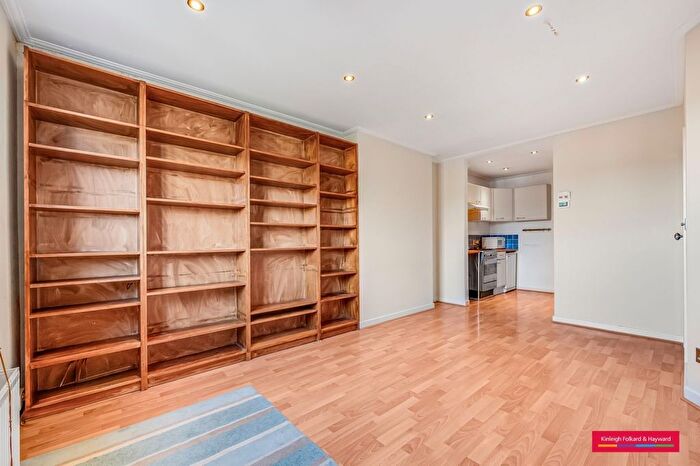 1 Bedroom Flat To Rent In Sinclair Road, London, W14