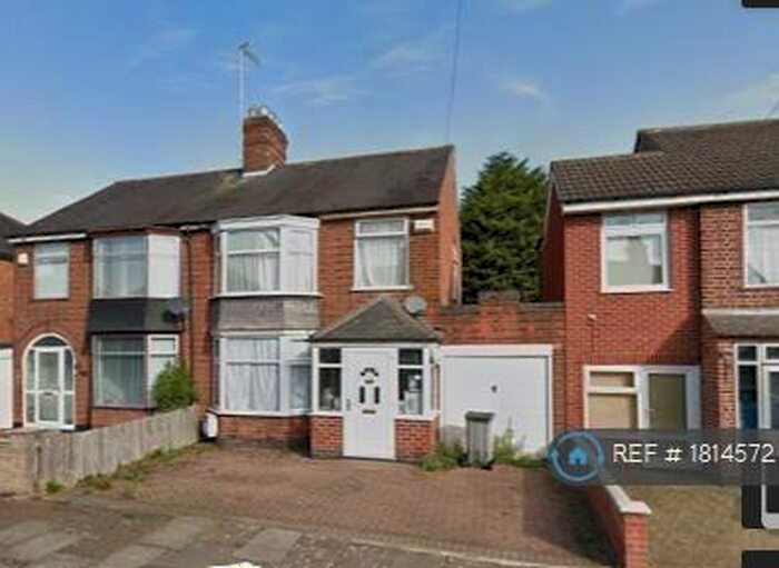 3 Bedroom Semi-Detached House To Rent In Sudeley Avenue, Leicester, LE4