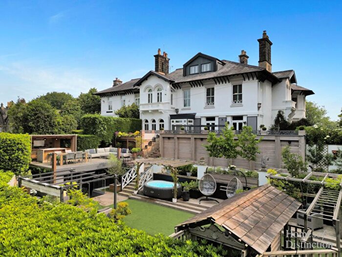 5 Bedroom Semi-Detached House For Sale In Woodbrook Road, Alderley Edge, SK9