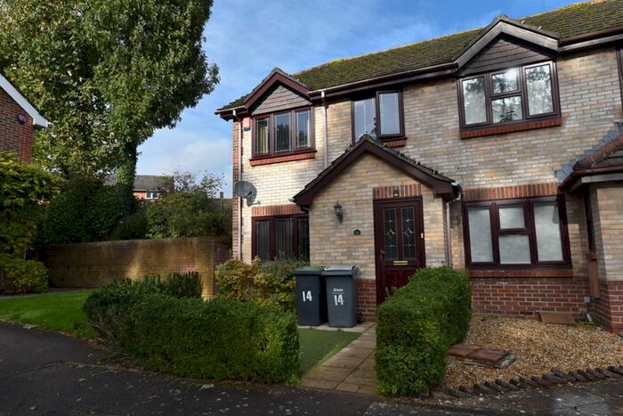 3 Bedroom Semi-Detached House To Rent In Ash Copse, Waterlooville, PO8