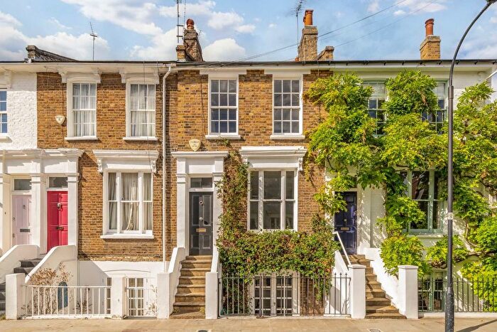 3 Bedroom Terraced House For Sale In Chancellors Street, Hammersmith, W6