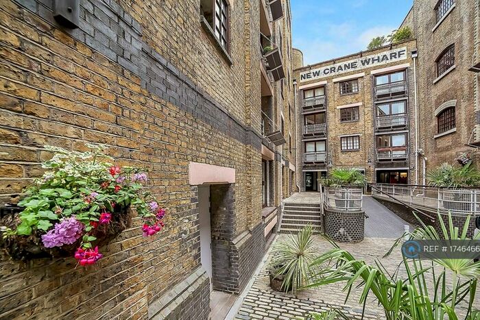 Studio To Rent In New Crane Place, London, E1W