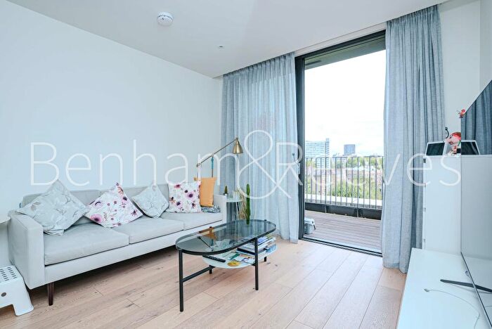 1 Bedroom Apartment To Rent In The Denizen, Barbican, London, EC1Y