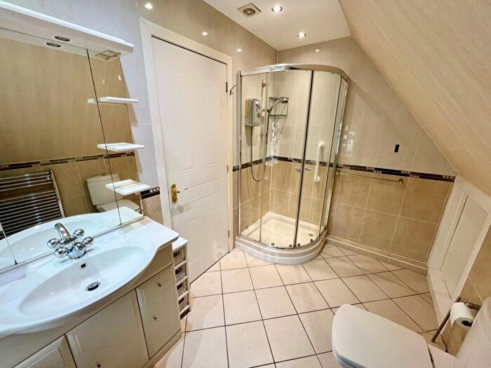 3 Bedroom Semi-Detached Villa For Sale In Kelvin Walk, Largs, KA30