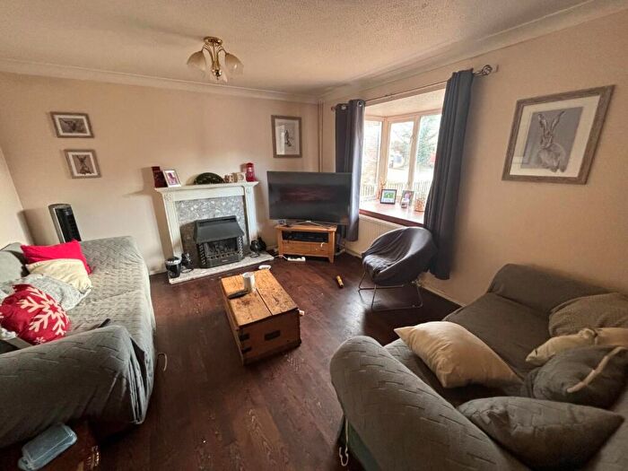 4 Bedroom Detached House For Sale In Beaumont Drive, Cherry Lodge, Northampton, NN3