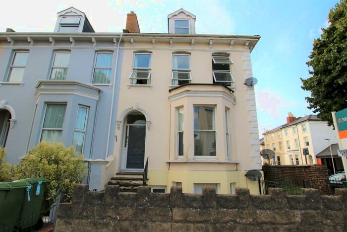 Studio To Rent In Hewlett Road, Fairview, Cheltenham, GL52