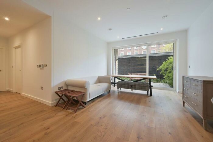 2 Bedroom Apartment To Rent In Carrick Yard, Fisherton Street, London, NW8