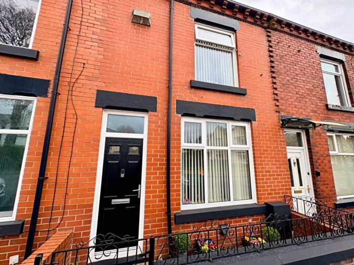 2 Bedroom Terraced House For Sale In Hamilton Street, Bolton, BL1