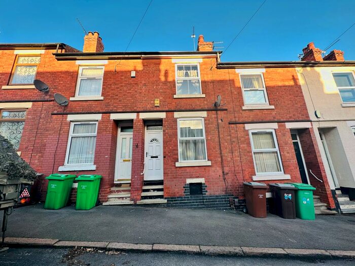 2 Bedroom Terraced House To Rent In Rossington Road, Nottingham, NG2