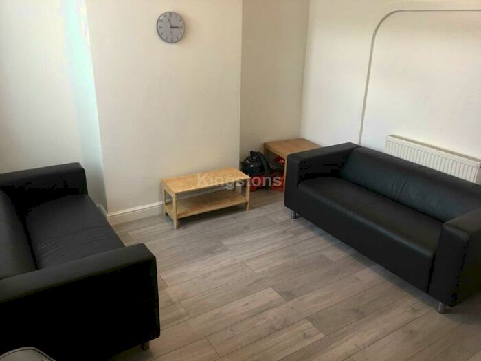4 Bedroom Terraced House To Rent In Treorky Street, Cathays, CF24