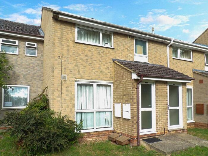 3 Bedroom Semi-Detached House For Sale In Queen Emmas Dyke, Witney, Oxfordshire, OX28