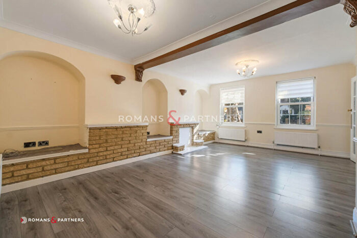 3 Bedroom Terraced House For Sale In Chapel House Street, Isle Of Dogs, E14