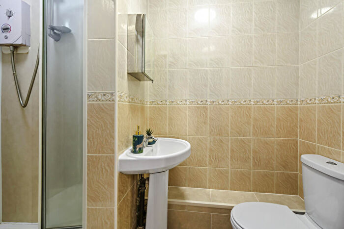 1 Bedroom House To Rent In Moor View, Leeds, LS6