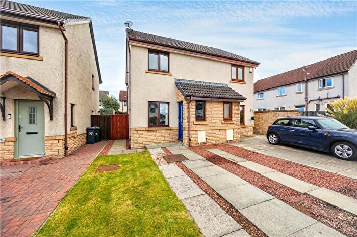 2 Bedroom Semi Detached House For Sale In The Murrays Brae, Edinburgh, EH17