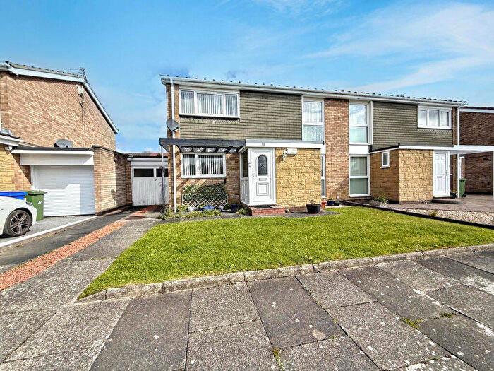 4 Bedroom Semi Detached House For Sale In Greenlaw Road, Cramlington, Northumberland, NE23