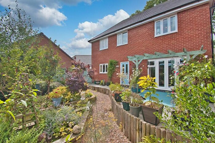 4 Bedroom Detached House For Sale In Tutbury Hollow, Ashbourne, DE6