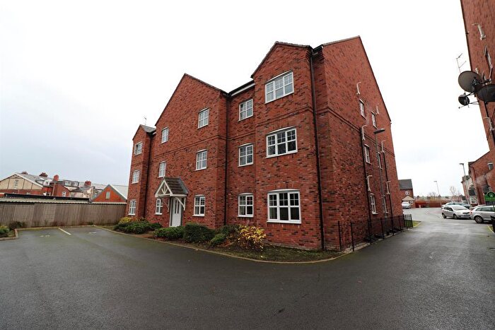 2 Bedroom Apartment To Rent In Hudson Close, Bolton, BL3