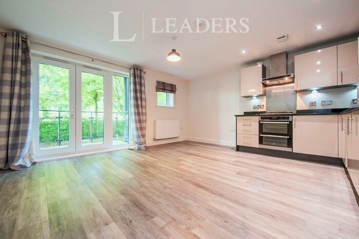 1 Bedroom Apartment To Rent In Stickley Court, Faringdon, SN7