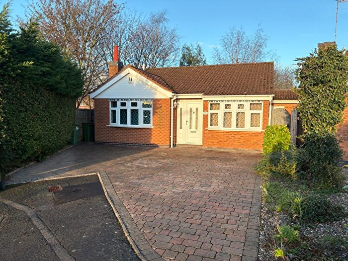 3 Bedroom Detached Bungalow For Sale In Wootton Close, Whetstone, Leicester, LE8