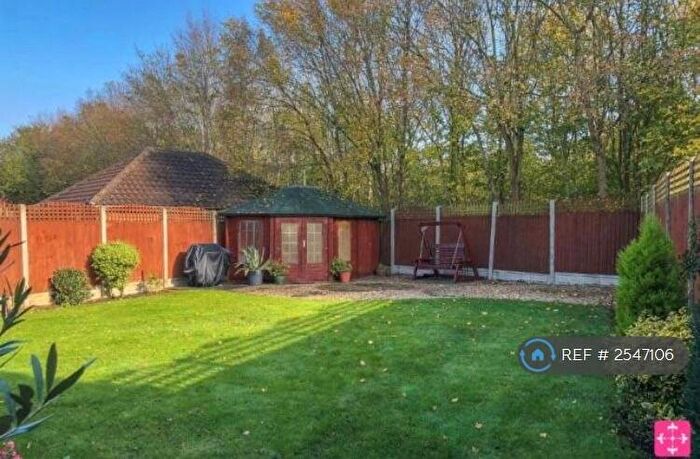 4 Bedroom Detached House To Rent In Torney Close Laindon Hills, Laindon Hills, SS16