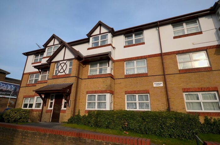 1 Bedroom Flat To Rent In Burnt Ash Road, Lee, SE12