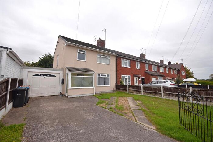 3 Bedroom End Of Terrace House For Sale In Drake Road, Neston, CH64