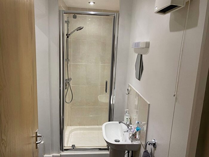 1 Bedroom Flat To Rent In Chamberlain House, High Street, Coleshill, B46