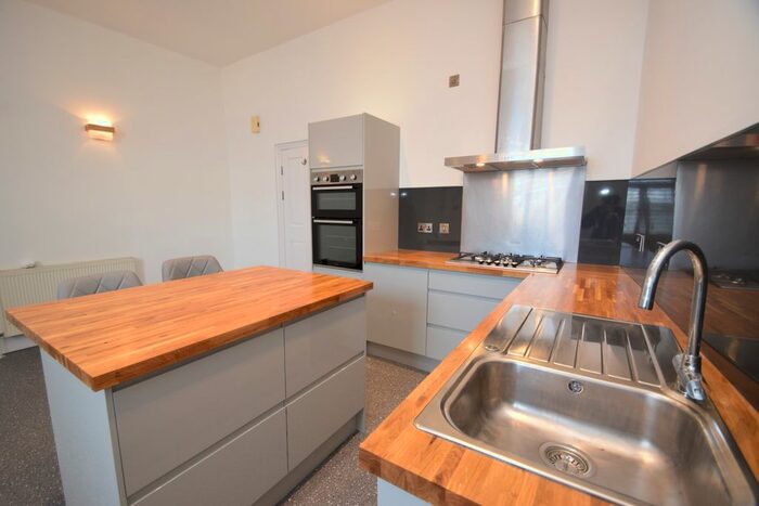 3 Bedroom Town House To Rent In Arwenack Street, Falmouth, TR11