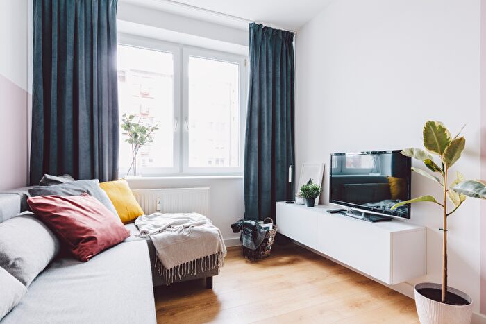 1 Bedroom Apartment For Sale In Salford Riverside, M5