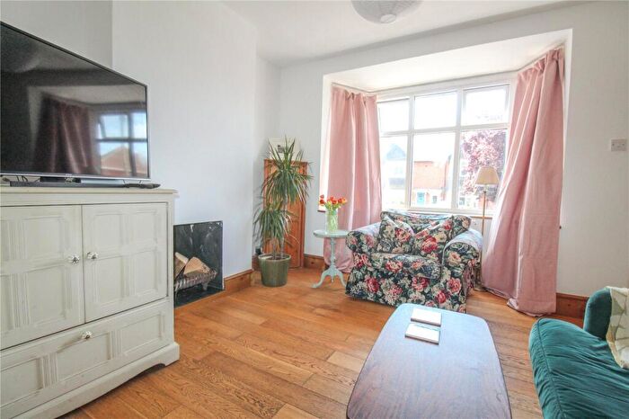 3 Bedroom Terraced House For Sale In Whiterow Park, Trowbridge, BA14