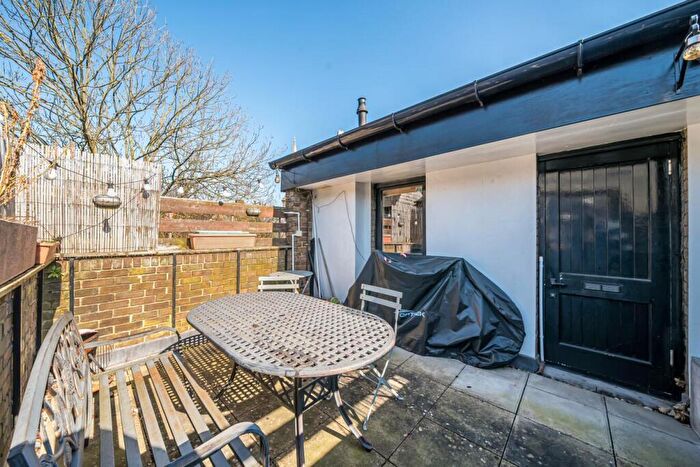 1 Bedroom Flat For Sale In Beaumont Walk, Belsize Park, London, NW3