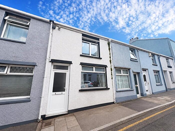 2 Bedroom House To Rent In Market Street, Tredegar, NP22