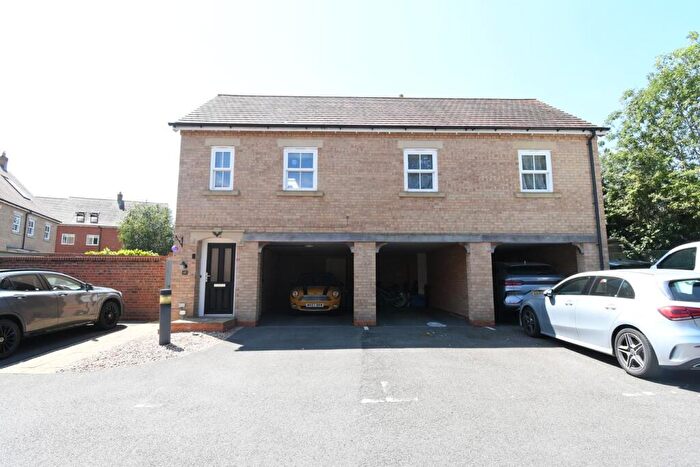 2 Bedroom Detached House For Sale In Burr Close, Kempston, Bedford, MK42