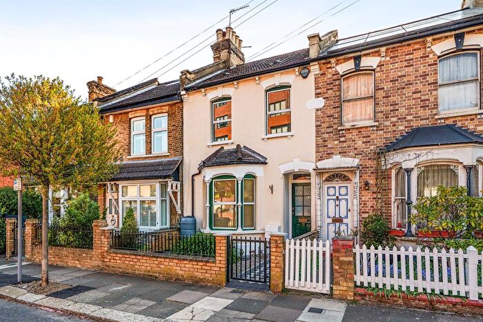 2 Bedroom Terraced House For Sale In Shirley Road, Enfield, EN2