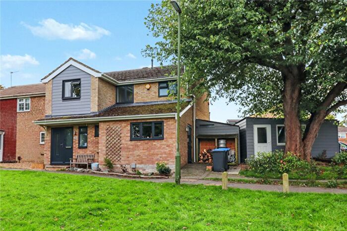 3 Bedroom Detached House For Sale In Views Path, Haywards Heath, West Sussex, RH16