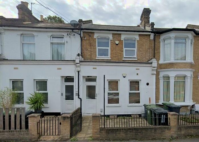 1 Bedroom Flat To Rent In Ryecroft Road Lewisham, SE13
