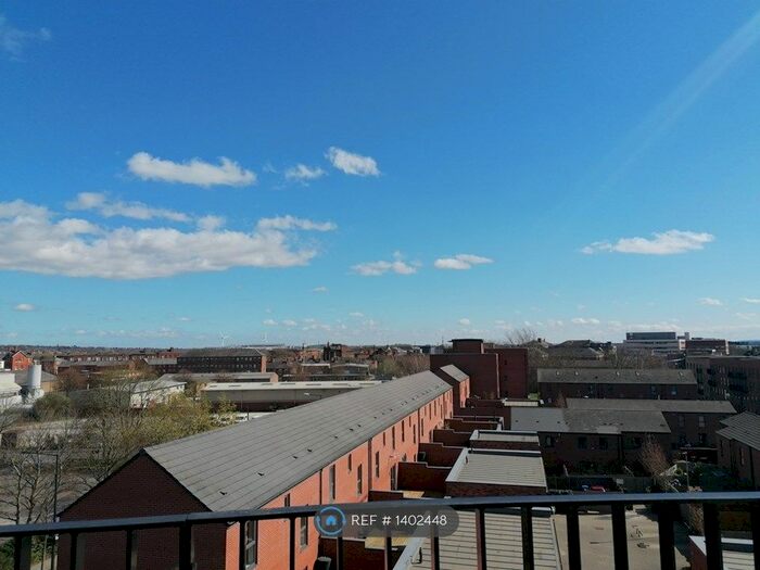 2 Bedroom Flat To Rent In Castleward Court, Derby, DE1