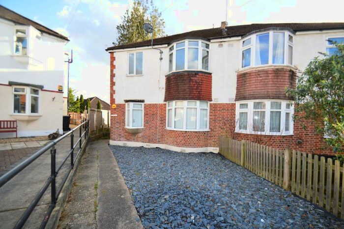 2 Bedroom End Of Terrace House To Rent In Gomshall Gardens, Kenley, CR8