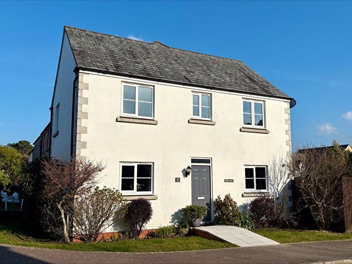 3 Bedroom Semi-Detached House For Sale In The Hurlings, St. Columb, TR9
