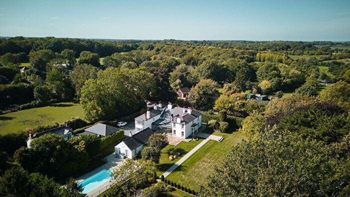 7 Bedroom Detached House For Sale In Ash Road, Hartley, DA3