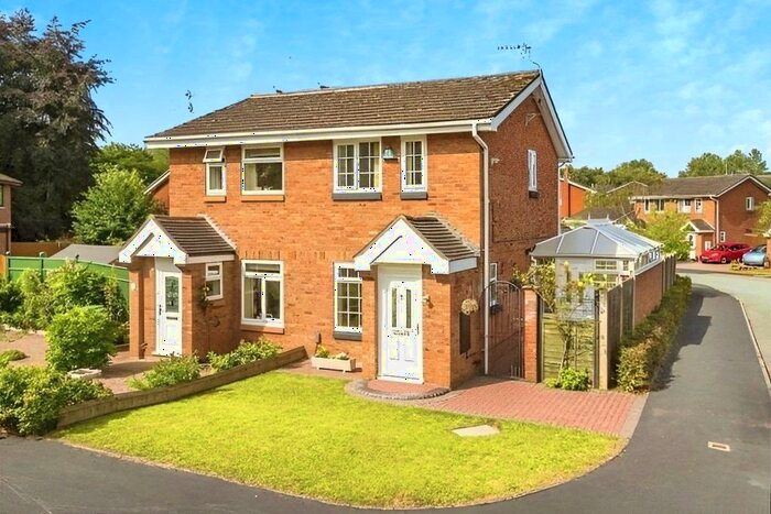 2 Bedroom Semi-Detached House For Sale In Holmer Lane, Stirchley, Telford, Shropshire, TF3