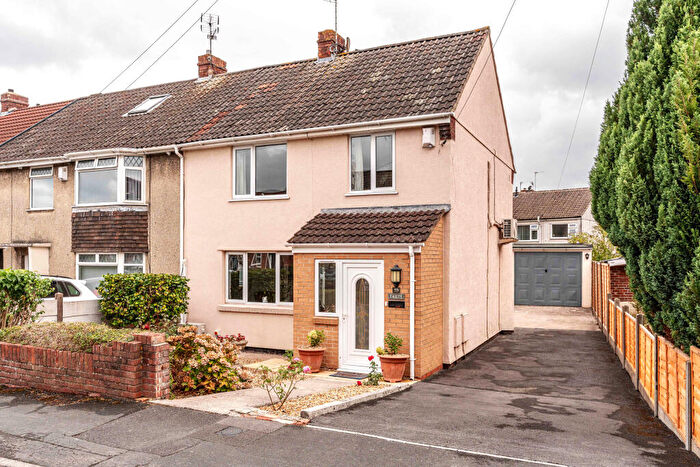 3 Bedroom End Of Terrace House For Sale In Hayward Road, Staple Hill, Bristol, Gloucestershire, BS16