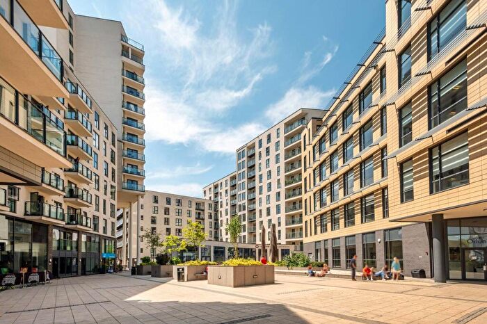 Studio To Rent In Guildford Road, Woking, GU22