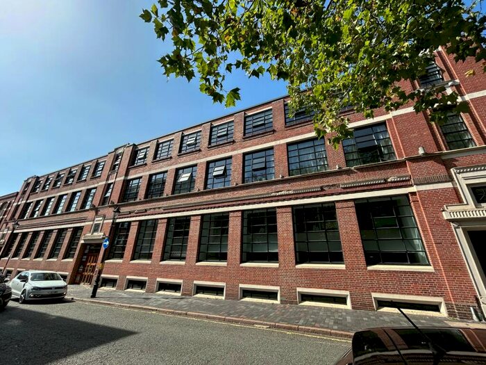 Apartment To Rent In St. Pauls Place, B3