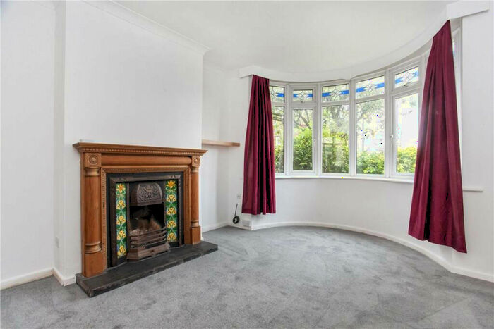 4 Bedroom Terraced House To Rent In Huxley Drive, Romford, Essex, RM6