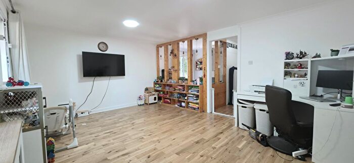 2 Bedroom Flat To Rent In Sheepcote Road, Harrow, HA1